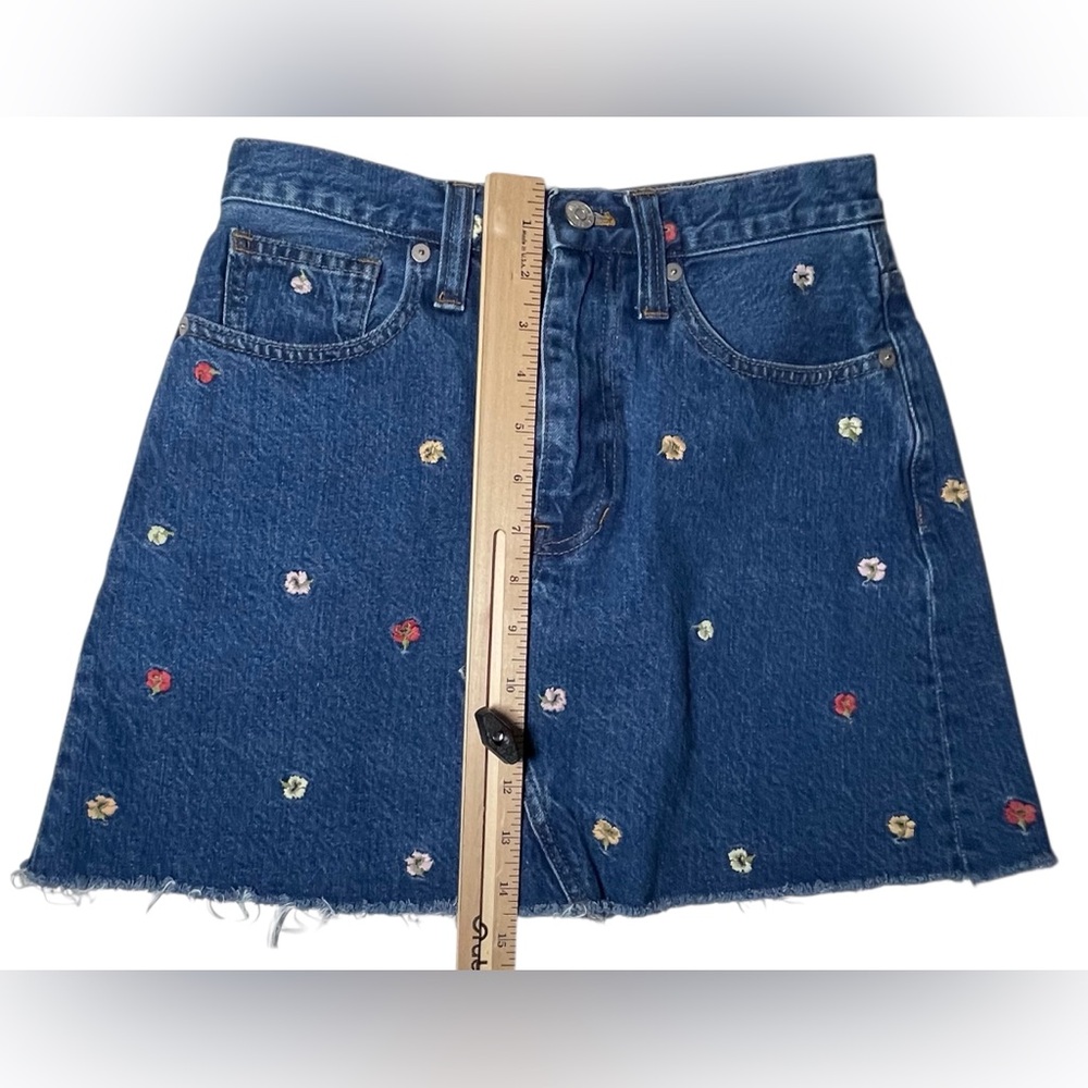 Madewell Confetti Floral Rigid Denim A-Line Mini Skirt Embroidered Cotton Sz 25 - Picture 4 of 8